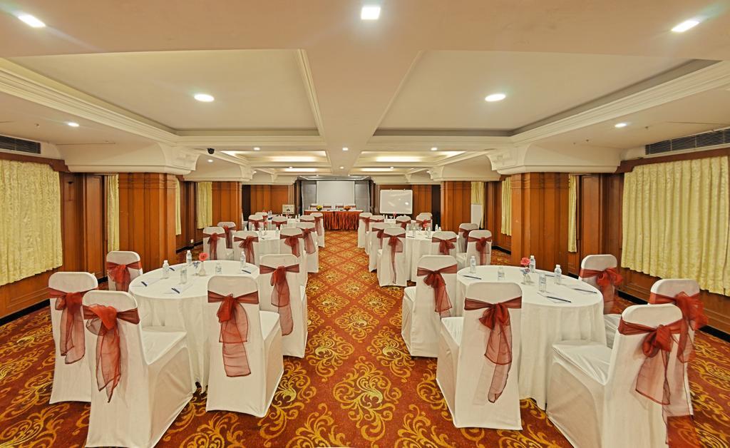 Hotel Gokulam Park Chennai Exterior foto